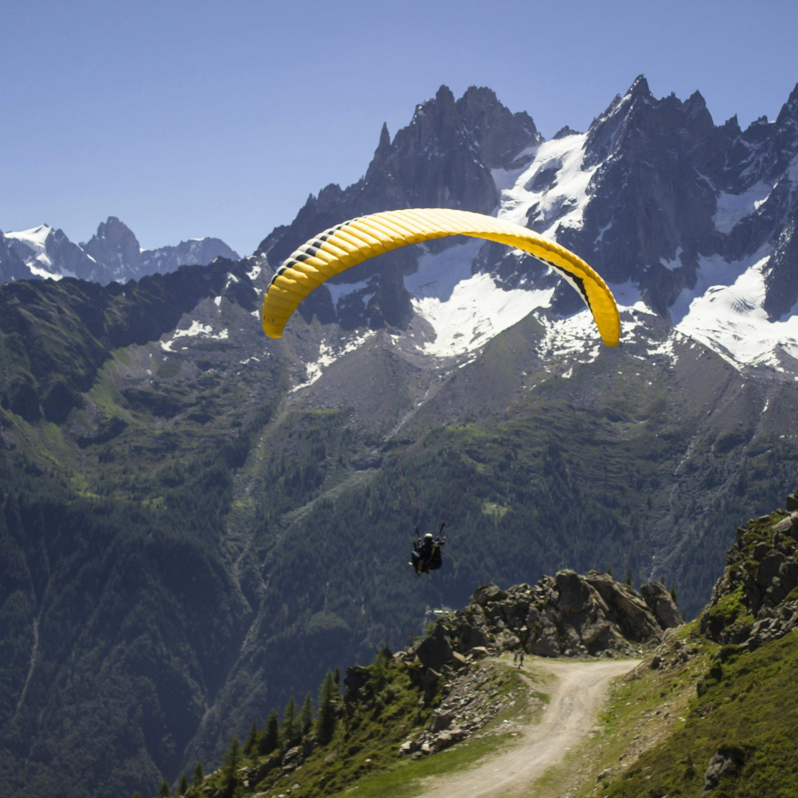 Paragliding